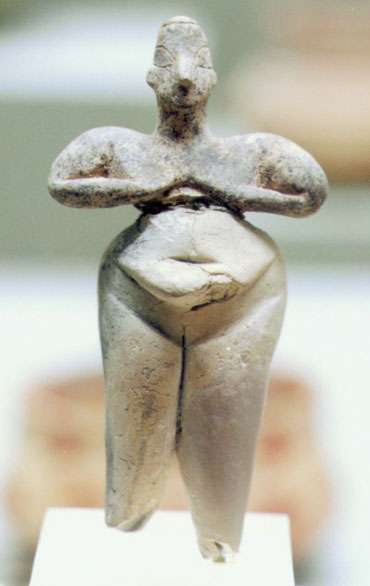 kybele2.jpg (16381 bytes)