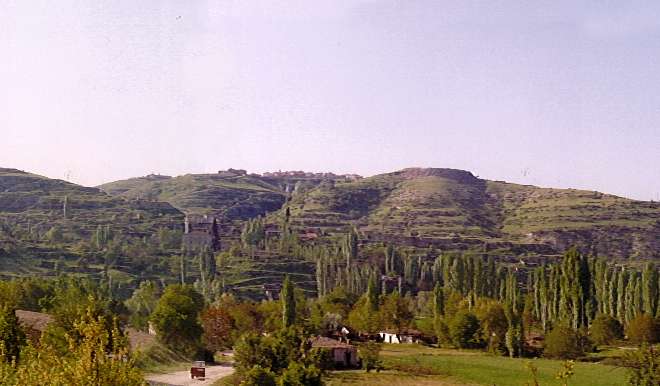 gordes3n.jpg (31499 bytes)